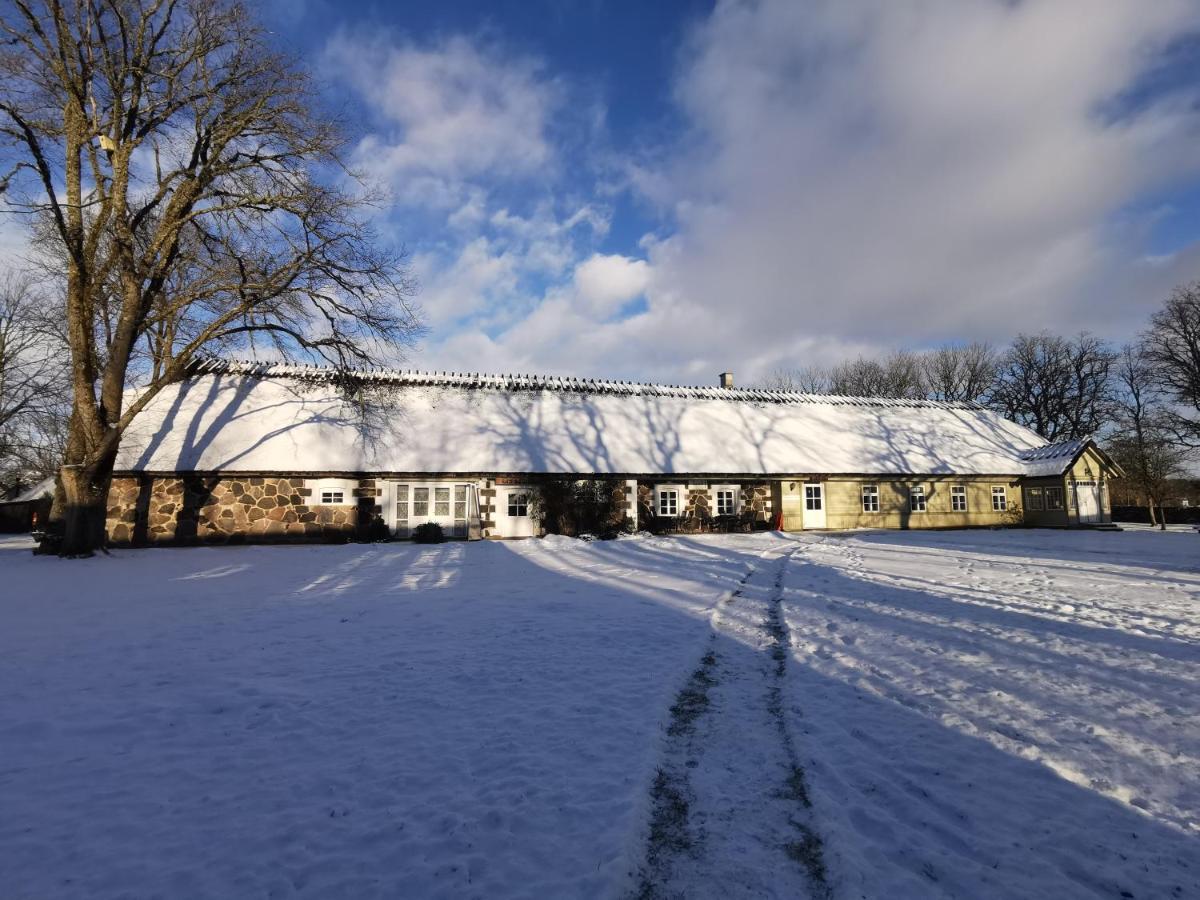 Vanatoa Taluhotell Koguva Exteriér fotografie